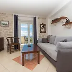 Divna Podgora (Split-Dalmatia)