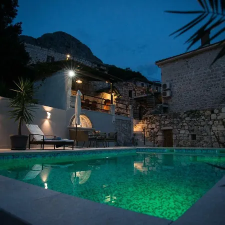 Divna Villa Podgora (Split-Dalmatia)