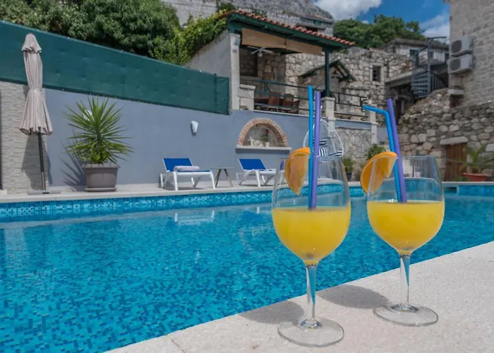 Divna Villa