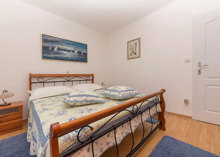 Villa Divna *