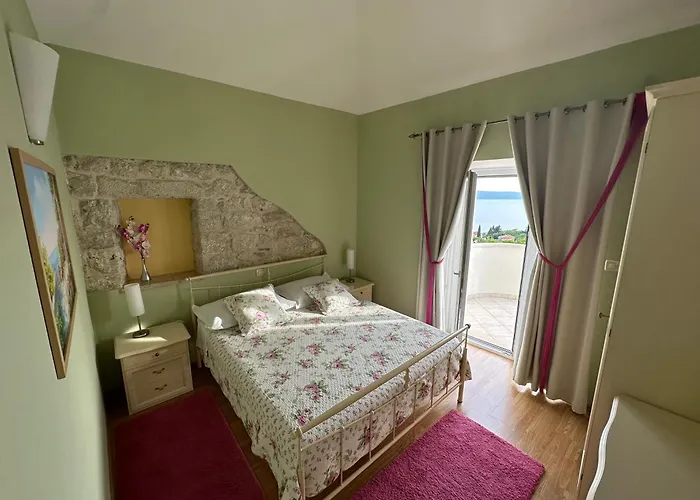Divna Villa